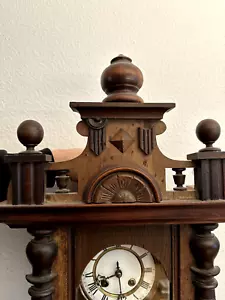 sehr schöne Wanduhr antik mit Pendel - Bild 1 von 9