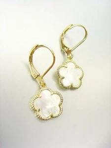 NEW 18kt Gold Plated Mother Pearl Shell Flower Lever Back Petite Dangle Earrings - Picture 1 of 3