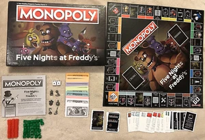 Monopoly Five Nights at Freddy's 100% Complete 2018 FNAF Board Game - Picture 1 of 17