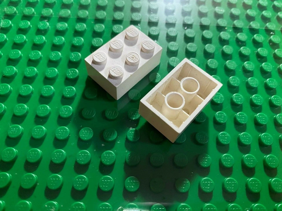 LEGO (3002) 2x3 BIANCO WHITE 10 Mattoncini Brick Basic Steine ORIGINALI - Immagine 1 di 1