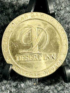 DESERT INN CASINO LAS VEGAS NEVADA $1 GAMING TOKEN - Picture 1 of 2
