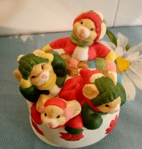 house of lloyd cup of good cheer music box plays A Christmas Carol Song Chipmunk - Picture 1 of 9