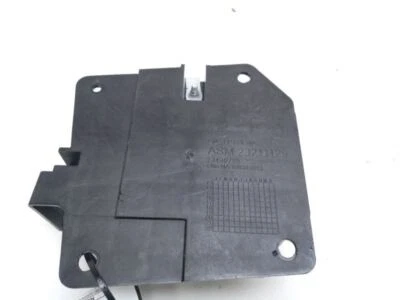 BANDEJA DE BATERÍA AUXILIAR PISO MALETERO TRASERO PARA CHEVROLET MALIBU 2014 OEM Foto 1 de 4