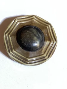 Button Plastic Or Celluloid Self Shank Med./Lrg 1 5/8” - Picture 1 of 7