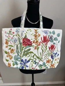 NEU Estee Lauder Tasche Blumenmuster - Bild 1 von 4