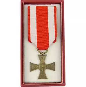 3428 WW2 POLISH CROSS OF VALOR 1920 POLAND - Picture 1 of 6