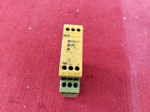 P:MP10 PILZ PNOZ X2.1 24VAC/DC 2n/o SAFETY RELAY - Picture 1 of 3