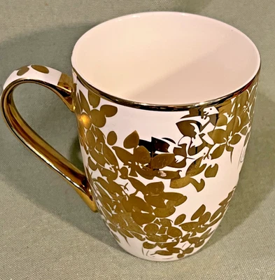 Caneca/copo de porcelana metálico prata floral 10 Strawberry Street 4" - Imagem 1 de 4