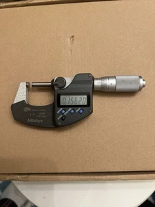 Mitutoyo IP65 Coolant Proof 0-1" (0.001 - .00005) Micrometer #293-348-30 - Picture 1 of 2
