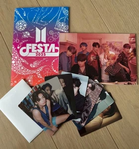Álbum cápsula BTS FESTA 2025 tarjeta fotográfica benéfica + conjunto oficial de postales - Imagen 1 de 4