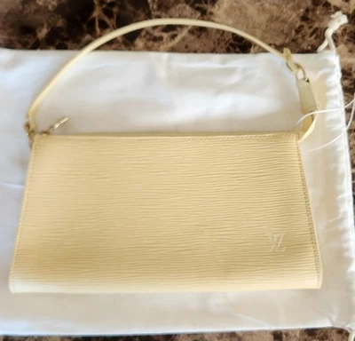 Louis Vuitton Pochette Accesorio Soir Epi Bolsa de Cuero Vainilla Foto 1 de 4