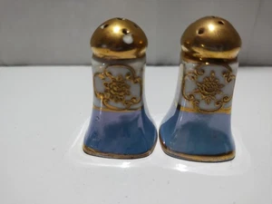 Vintage Japan Salt Pepper Shakers Porcelain Blue White Gold Floral Decor Elegant - Picture 1 of 14
