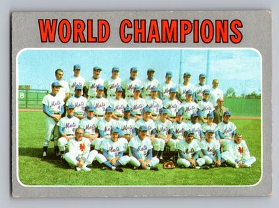 Tarjeta del equipo 1970 Topps #1 New York Mets con Seaver/Nolan Ryan/Berra/Hodges Foto 1 de 3