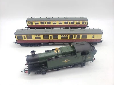 Bachmann BR 56XX Side Tank & 2 Collett Coaches - OO - (Unused) Mint Condition - Image 1 of 4