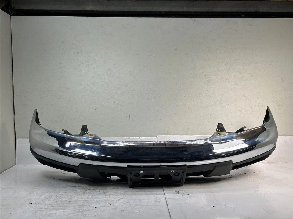 2004-2012 GMC Canyon Front Bumper with Fog Lamps Chrome OEM Foto 1 de 4
