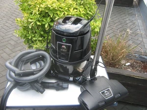 HYLA GST Profi Separator TechnologStaubsauger Set inklusive Ventus Elektrobürste - Bild 1 von 11