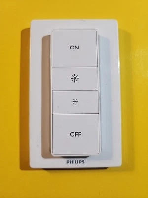 Philips Hue 458141 Wireless Dimmer Switch 324131092621 with Mount - Image 1 of 4