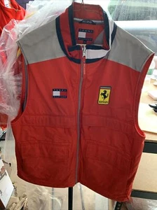 Chaleco auténtico Ferrari Hilfiger xl - Imagen 1 de 3