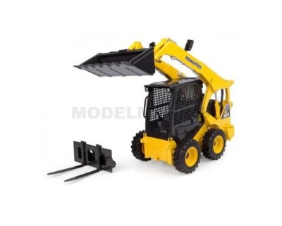 Universal Hobbies UH8177 Komatsu SK820 Compact Loader - 1:25 - Image 1 of 3
