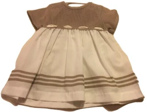 Mädchen cremefarbenes Strickkleid Baby Puppenstil Größe 6 Monate von Boutique Collection - Bild 1 von 12