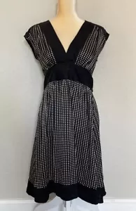 BEBE 100% SILK Black Polka Dot Babydoll Capped Sleeve V-Neck Empire Waist Dress - Picture 1 of 11