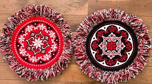 VTG Crewel Black & Red Floral Mandela Pillow Covers Reversible 16" Round Pair 2 - Picture 1 of 9