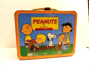 old Peanuts by Schultz metal lunch box by King- Seeley Thermos Co. (no thermos) - Picture 1 of 15