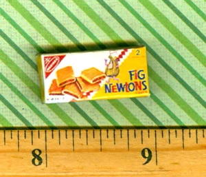 Dollhouse MINIATURE size Vintage Fig Cookie  Box F N - Bild 1 von 2