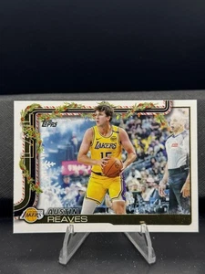 2025-26 Topps Holiday #H120 Austin Reaves - Picture 1 of 2