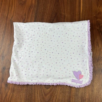 Manta Carters Just One Year Little Sweetie Baby Corazones Volantes Borde Rosa Púrpura Foto 1 de 4