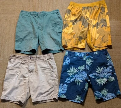 NUEVO Pantalones Cortos American Eagle Flexibles Florales Para Hombre Talla 32 Medianos Azul Flores Tropicales Foto 1 de 4