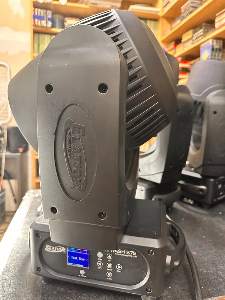 Elation Fuze Wash 575 Cool White LED Wash Light w/Zoom - Snoot & Clamp - Image 1 of 4