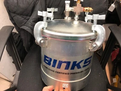 *NEW* Binks 83Z-220 Pressure Tank,2.8 Gal - Image 1 of 4