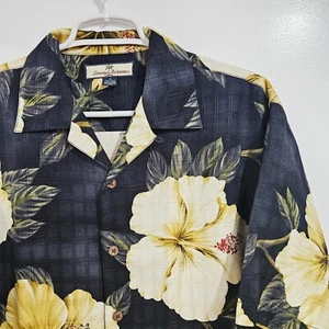 Tommy Bahama Shirt - Men's Small 100% Silk - Black Floral Camp Hawaiian - Picture 1 of 5