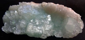 LIGHT GREEN APOPHYLLITE CRYSTALS FORMATION MATRIX MINERALS SPECIMENS - Picture 1 of 3