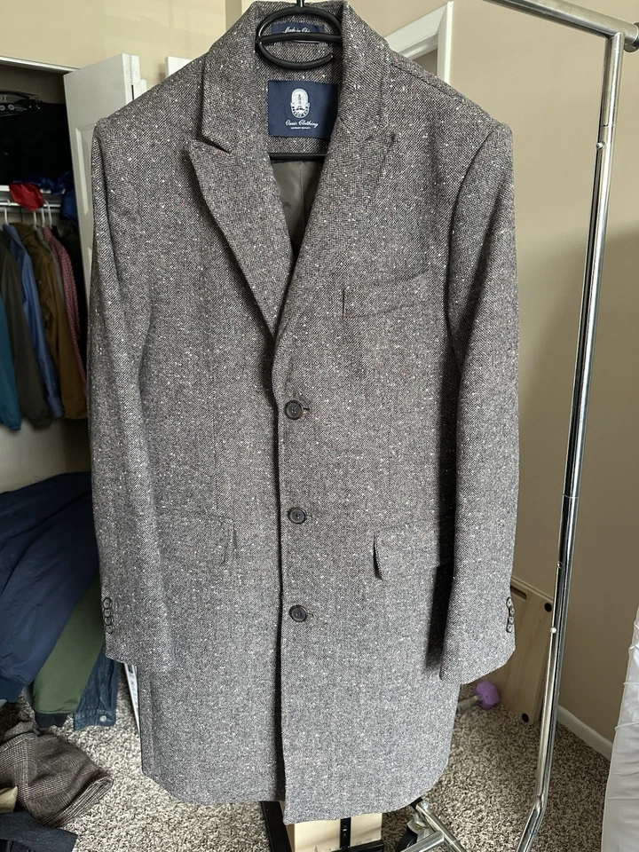 Men’s Lands End Canvas 100% Wool Donegal Brown peak lapel Tweed Overcoat 38 reg - Image 1 of 4