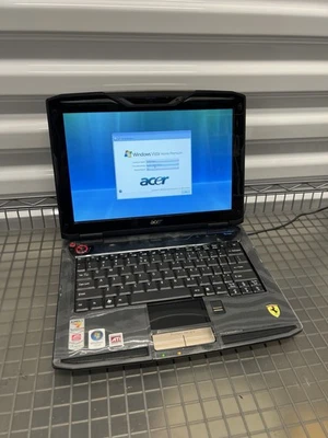 ¡FIRMADO OFICIAL! Portátil Acer Ferrari 1100 AMD Turion RARO Ferrari F1 Memorabilia Foto 1 de 4