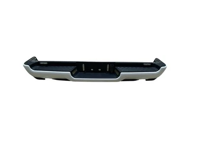 2019-2024 RAM 1500 REAR BUMPER COVER ASSY W/ PARK ASSIST & EXHAUST 6 LUG *READ* — 第 1/4 张图片