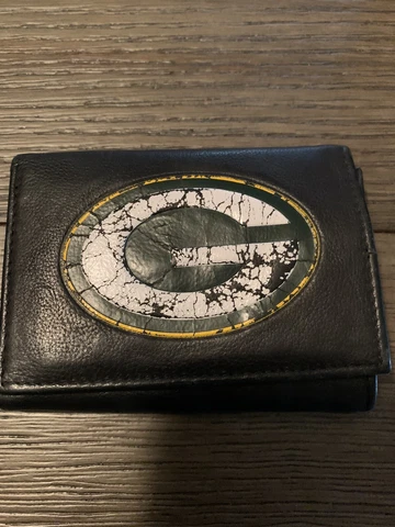 Green Bay Packers Leather Tri-fold Wallet Vintage Distressed Cover