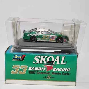 1:43 Revell 1997 Diecast #33 Skoal Bandit Monte Carlo Ken Schrader NEW /CERT. - Picture 1 of 6