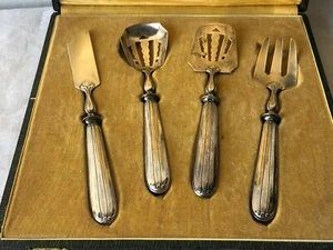 Antica scatola con 4 posate - manico argento - art deco - Foto 1 di 12