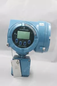 EMERSON MICRO MOTION TRANSMITTER 5700R12AGMAZZZ - Picture 1 of 7