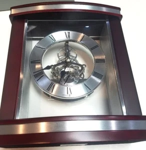  John Deere Edition  HOWARD MILLER TABLE TOP CLOCK "TEMPLETON"  License Employee - Picture 1 of 5