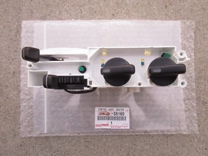 97 - 04 TOYOTA HILUX A/C HEATER CLIMATE TEMPERATURE CONTROL OEM NEW - Picture 1 of 7