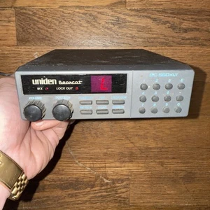 Uniden Bearcat BC-560XLT 16 Channel Mobile Base Police Scanner - No Antenna - Picture 1 of 5