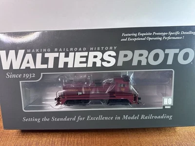 HO Walthers Proto 920-41506 Lehigh Valley LV EMD SW900 Loco # 124 DCC & Sound - Image 1 of 3