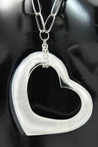 Fashion Jewellery Necklace - Black Acrylic & Oyster Shell Heart Free Post - Picture 1 of 1
