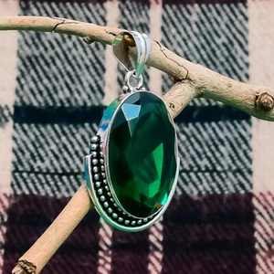 Dazzling Chrome Diopside Gemstone 925 Sterling Silver Handmade Pendant 1.9" - Picture 1 of 3
