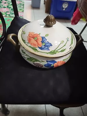 Asta Villeroy & Boch FLORAL German Covered Casserole Dish 8.5” Cast Iron Enamel - Image 1 of 4
