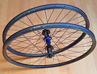 TUNE King Kong Kon-Q-renZ UL22 wahlweise Boost ab 1280g Carbon Sapim 29" MTB  - Bild 1 von 4